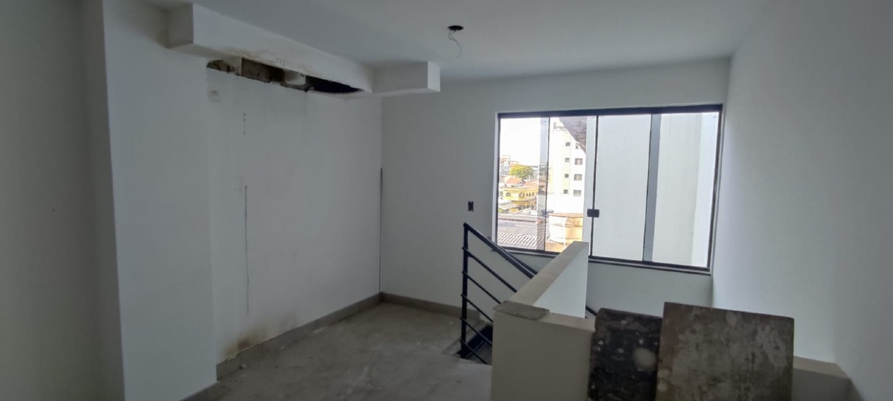 Loja à venda no Glória: 