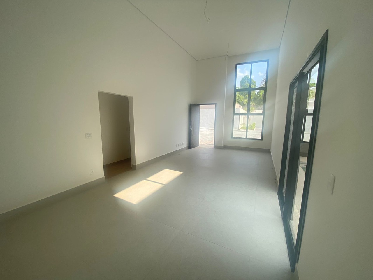 Casa de condomínio à venda no Quintas Coloniais: 