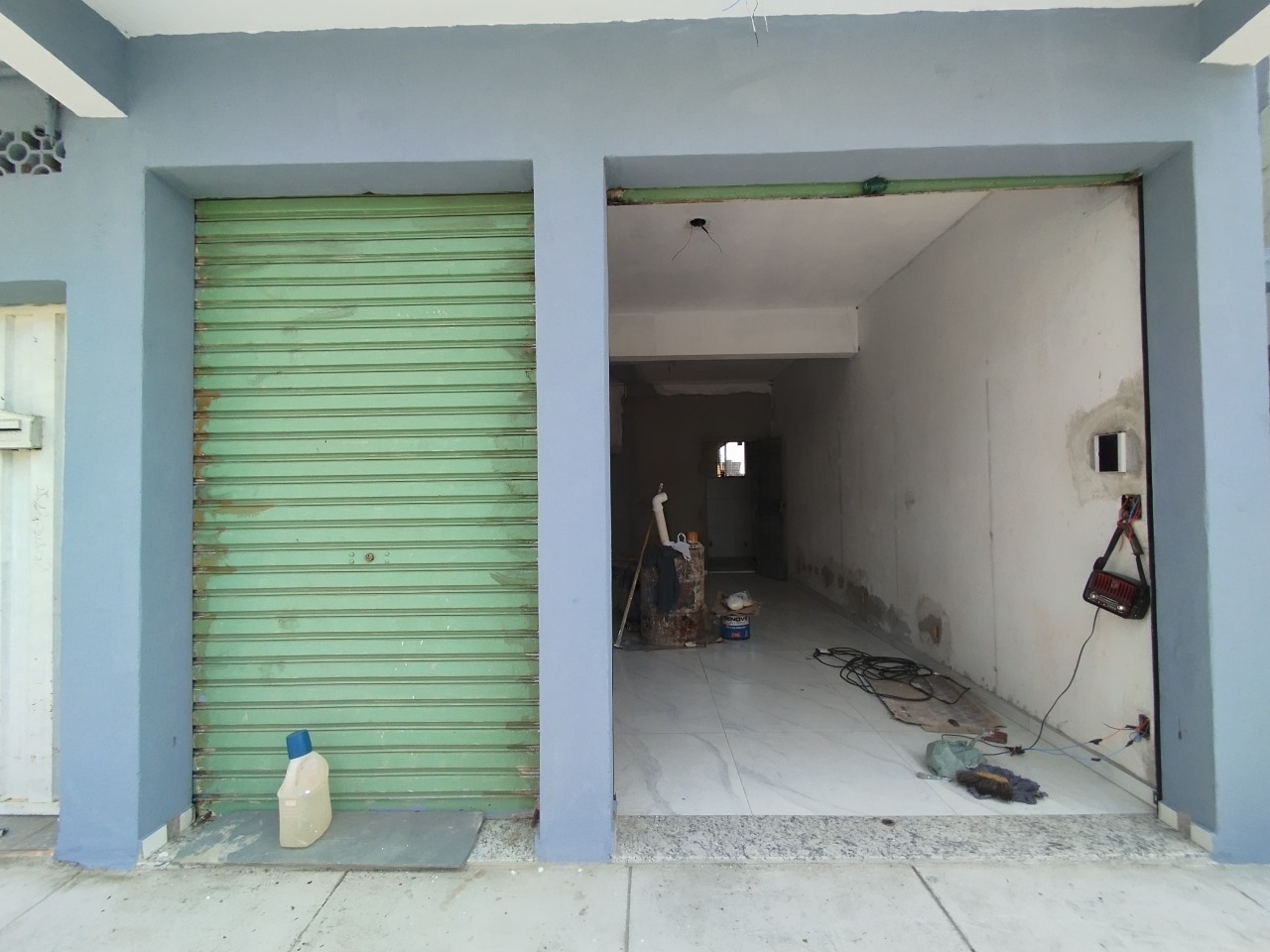 Loja para aluguel no SANTA EDWIGES: 