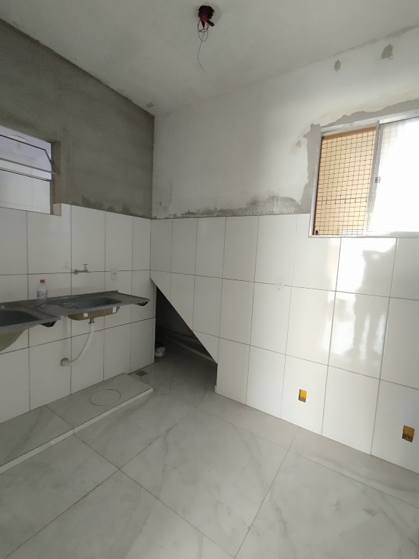 Loja para aluguel no SANTA EDWIGES: 