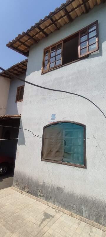 Casa Geminada à venda no Vila Beneves: 