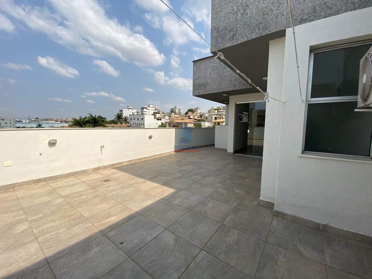 Cobertura à venda no Cabral: 