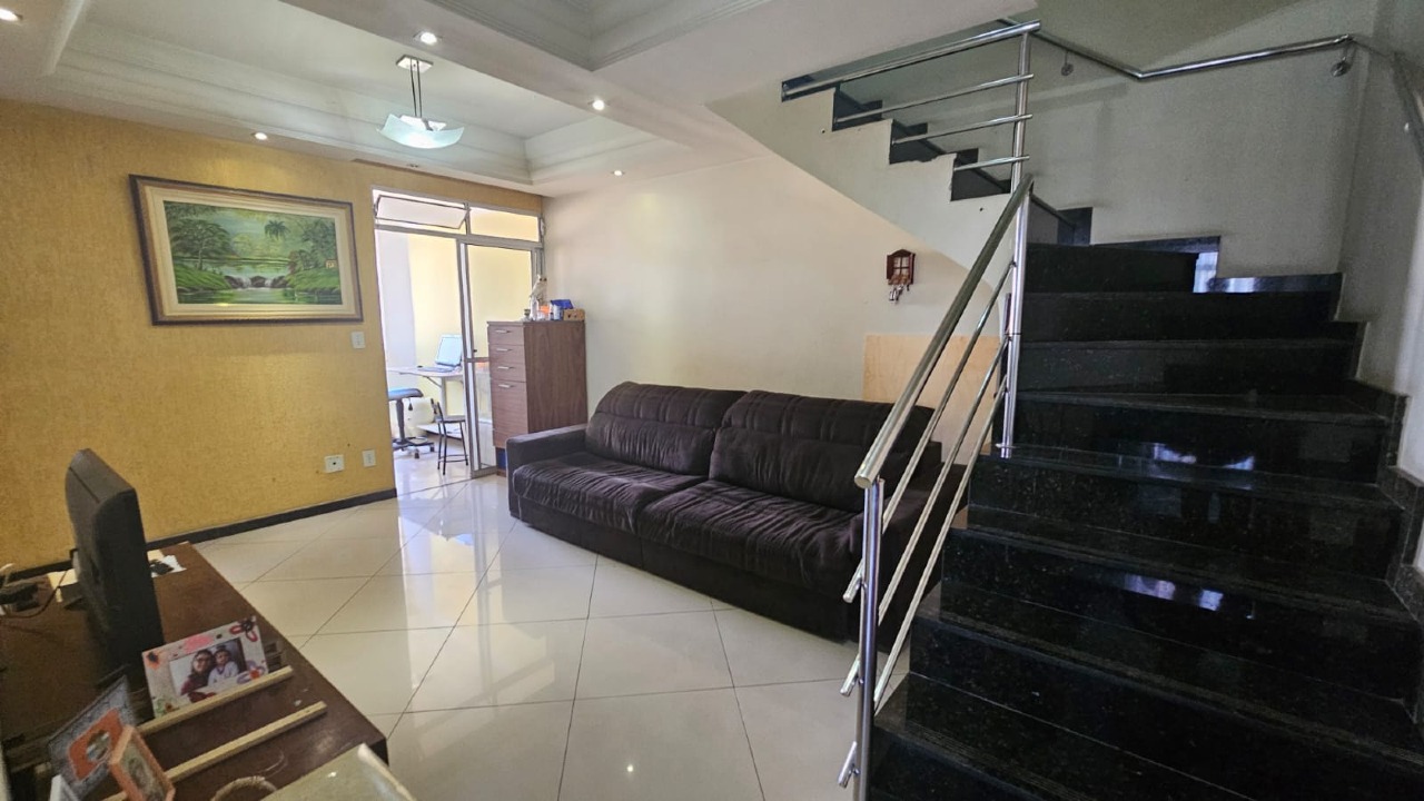 Cobertura à venda no Santa Cruz Industrial: 