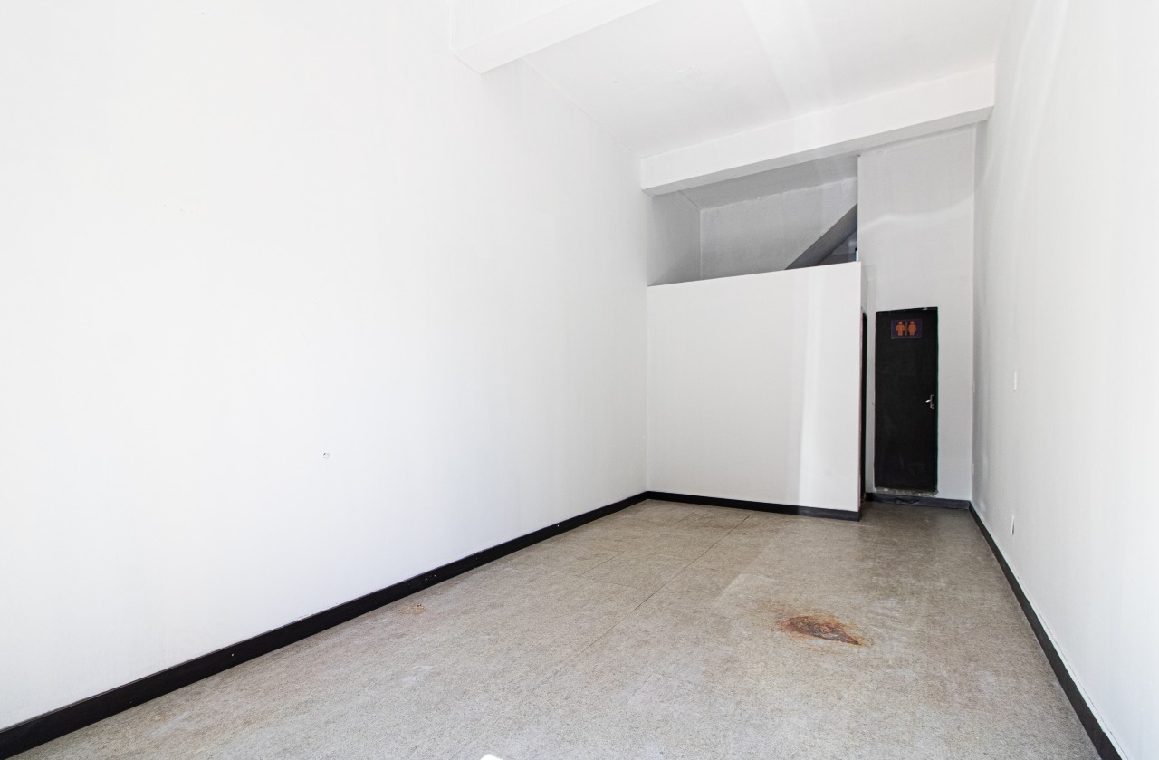 Loja para aluguel no Glória: 