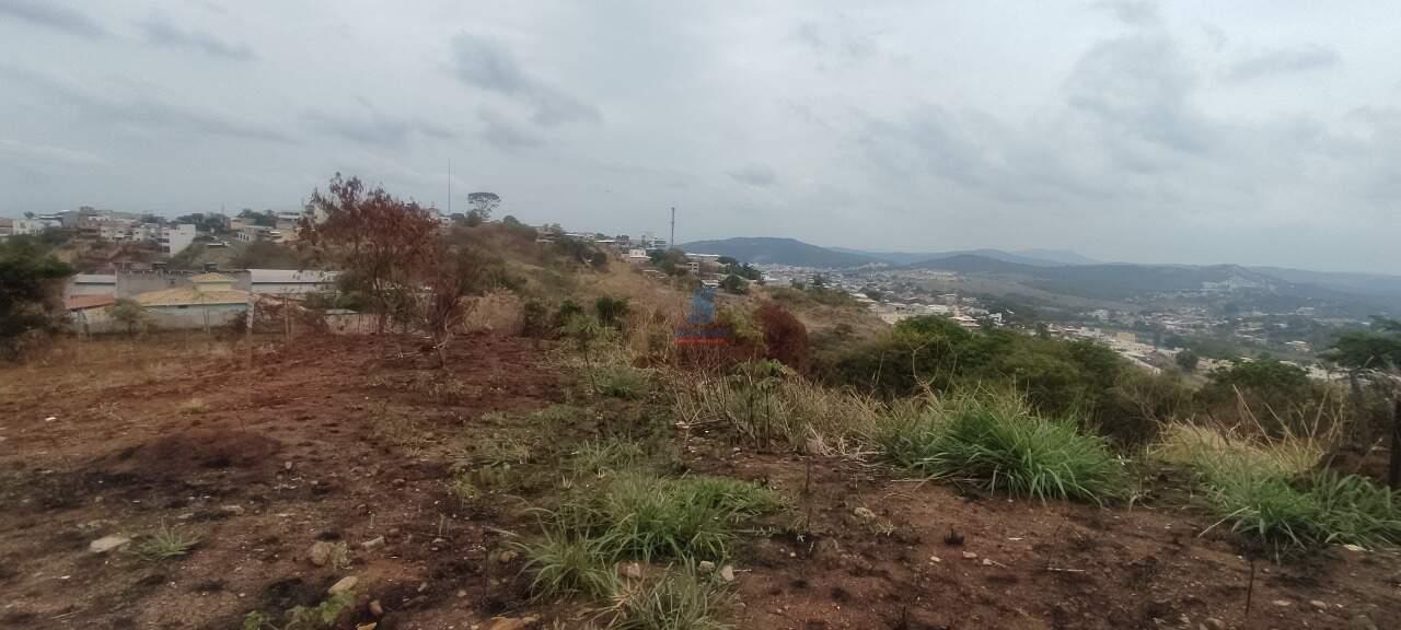 Lote / Área / Terreno à venda no Tropical: 