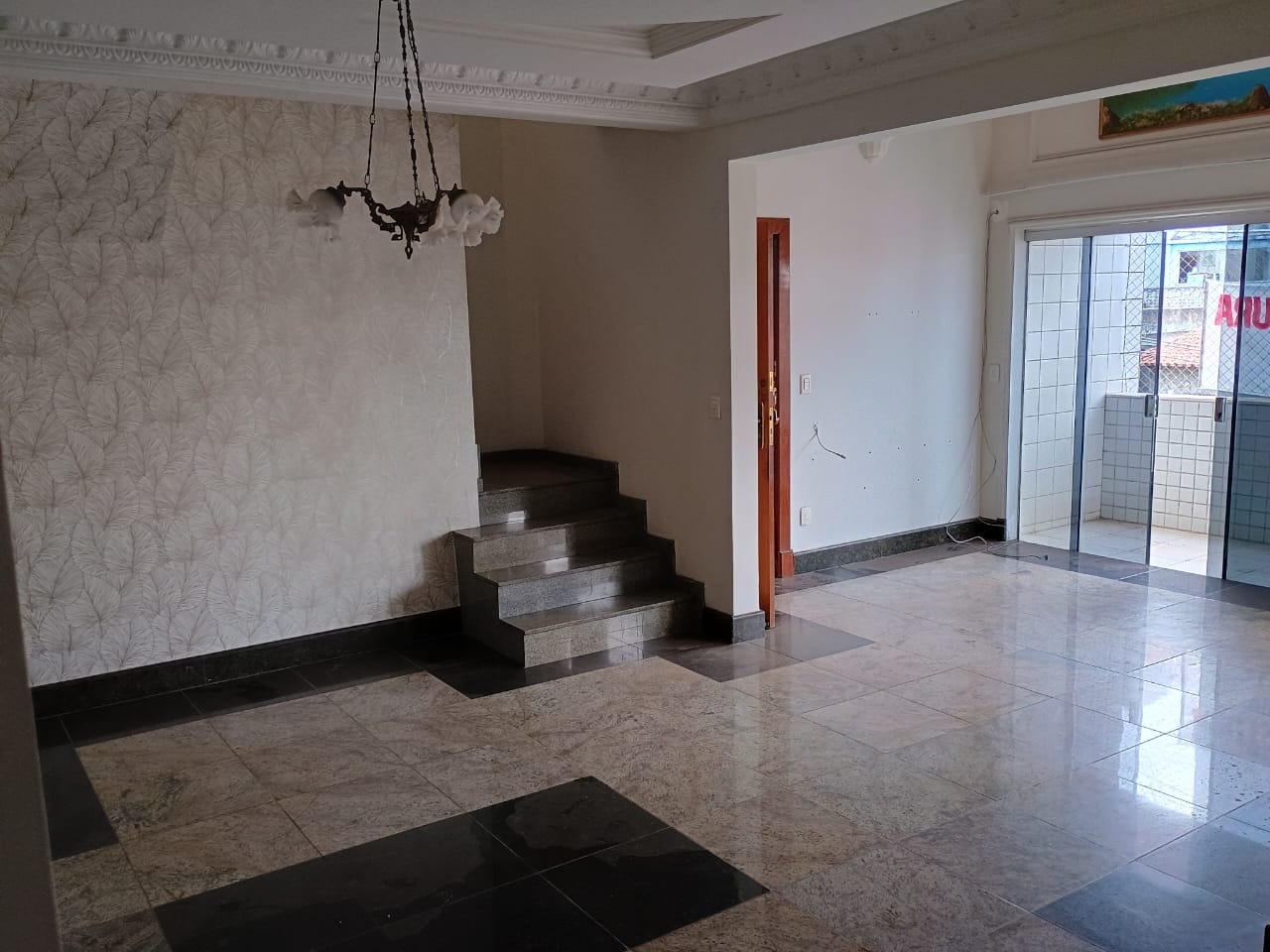 Cobertura à venda no Eldorado: 