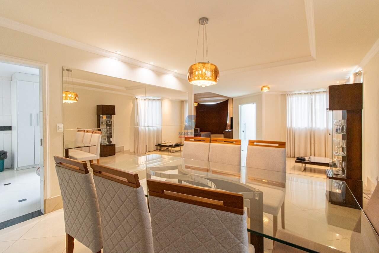 Casa à venda no Cabral: 