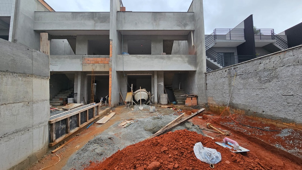 Apartamento à venda no Nacional: 