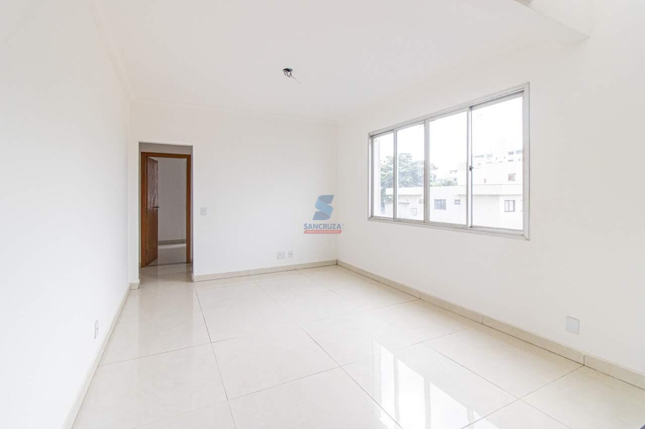 Cobertura à venda no Cabral: 