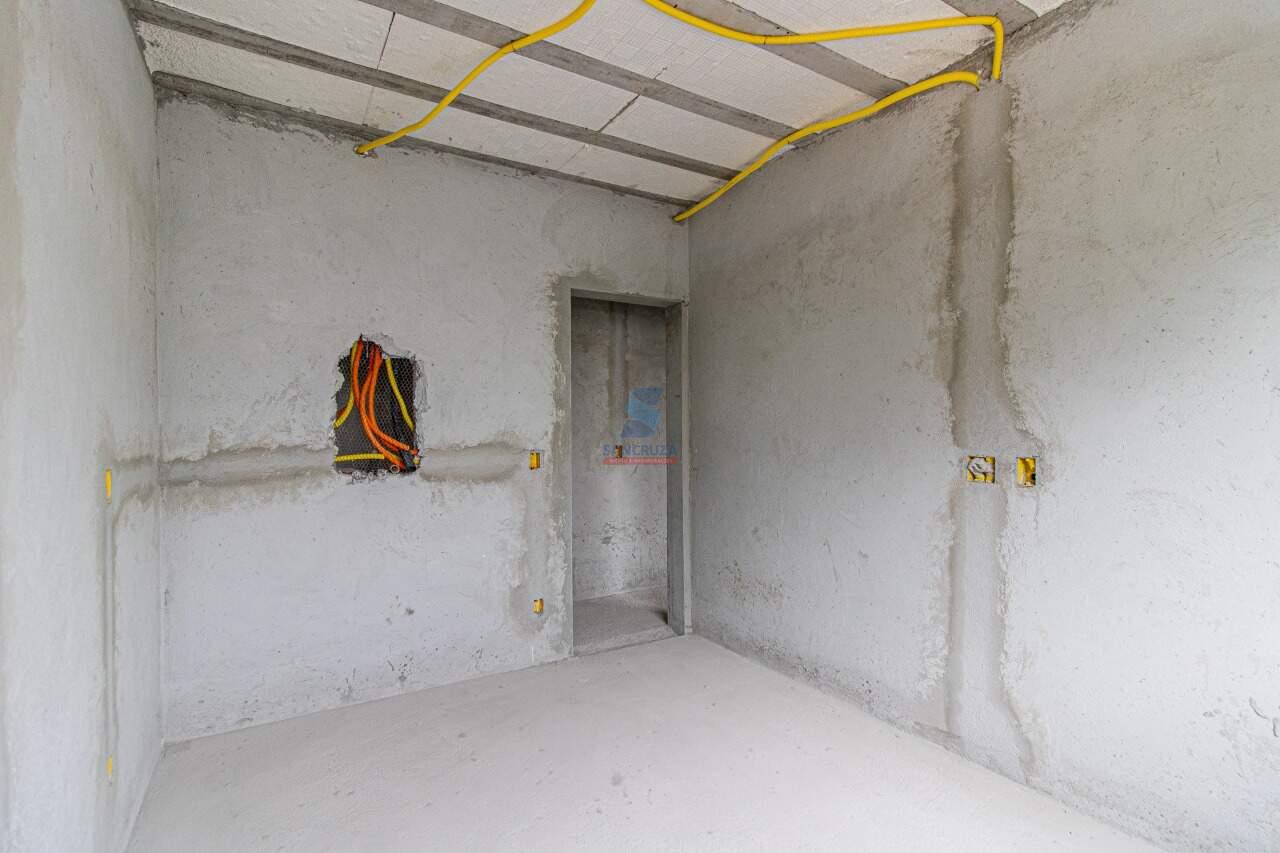 Casa Geminada à venda no Cabral: 