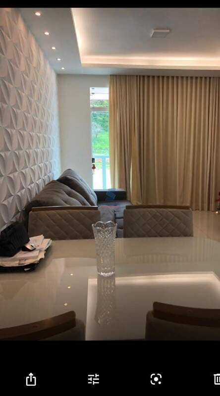 Casa Geminada à venda no Vale das Orquídeas: 