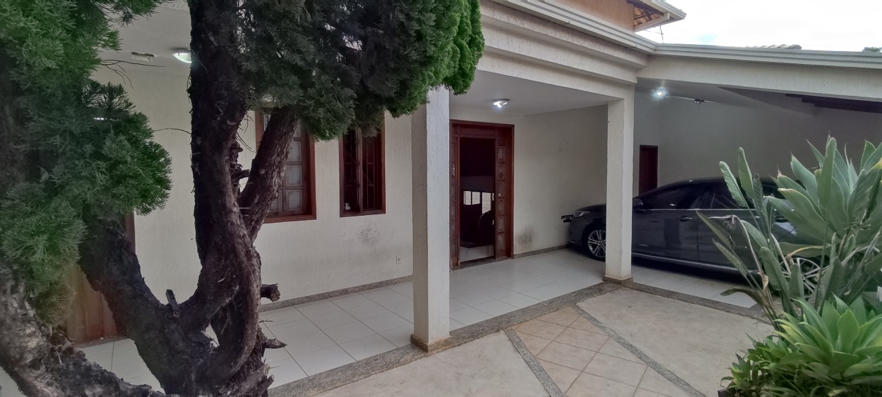 Casa à venda no Três Barras: 