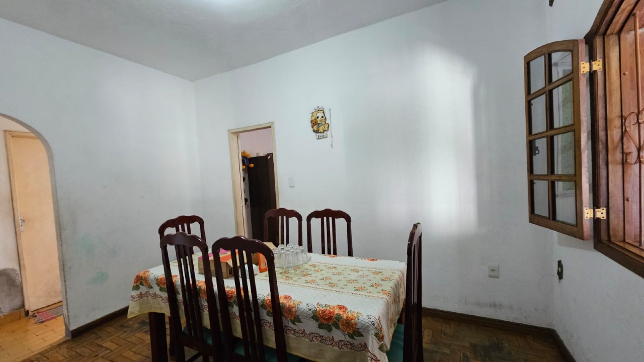 Casa à venda no Alvorada: 