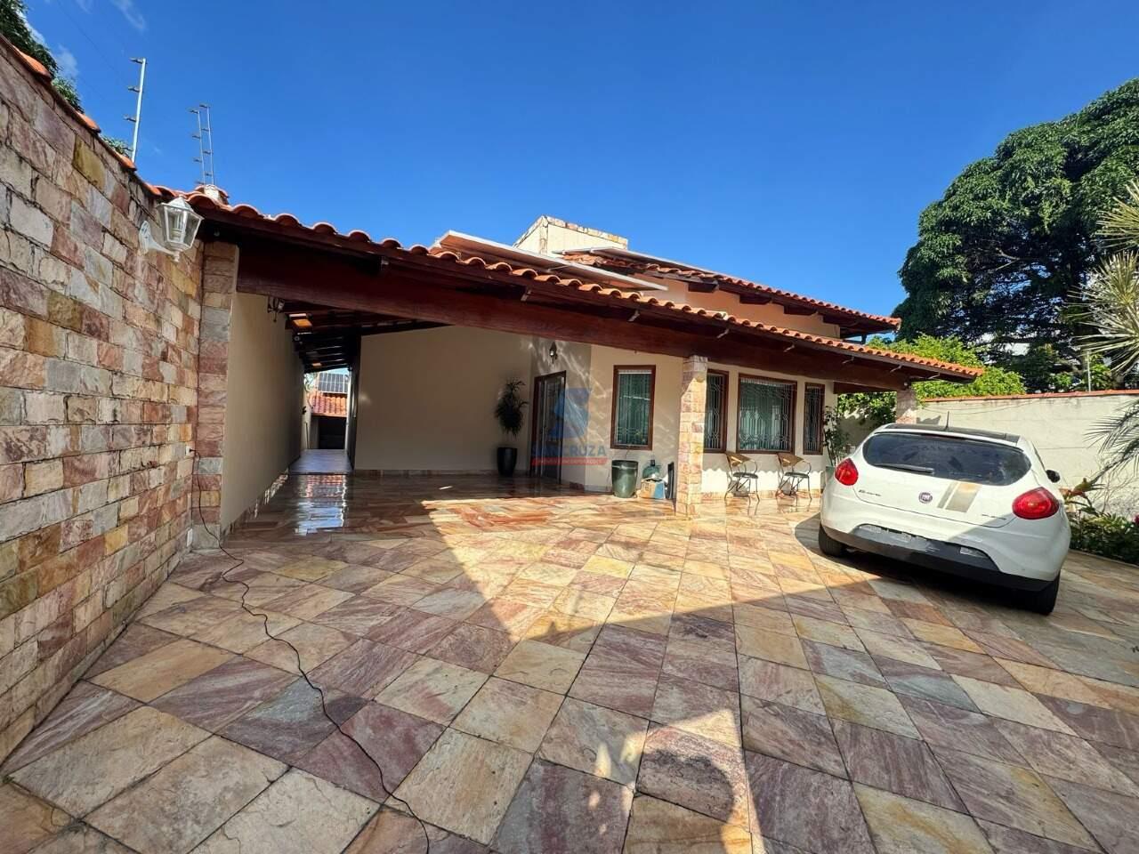 Casa à venda no Alvorada: 