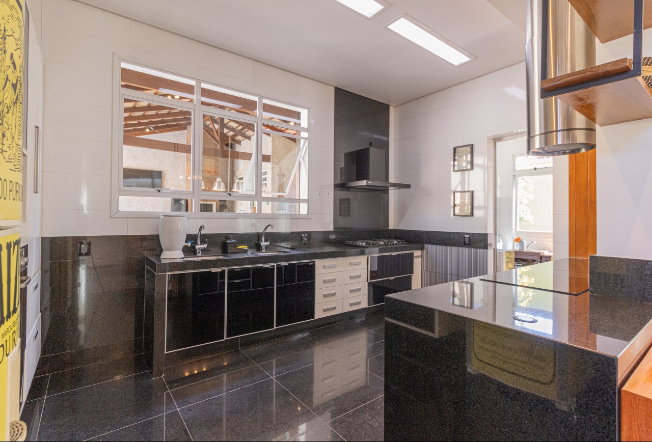 Casa à venda no Jardim Riacho das Pedras: 