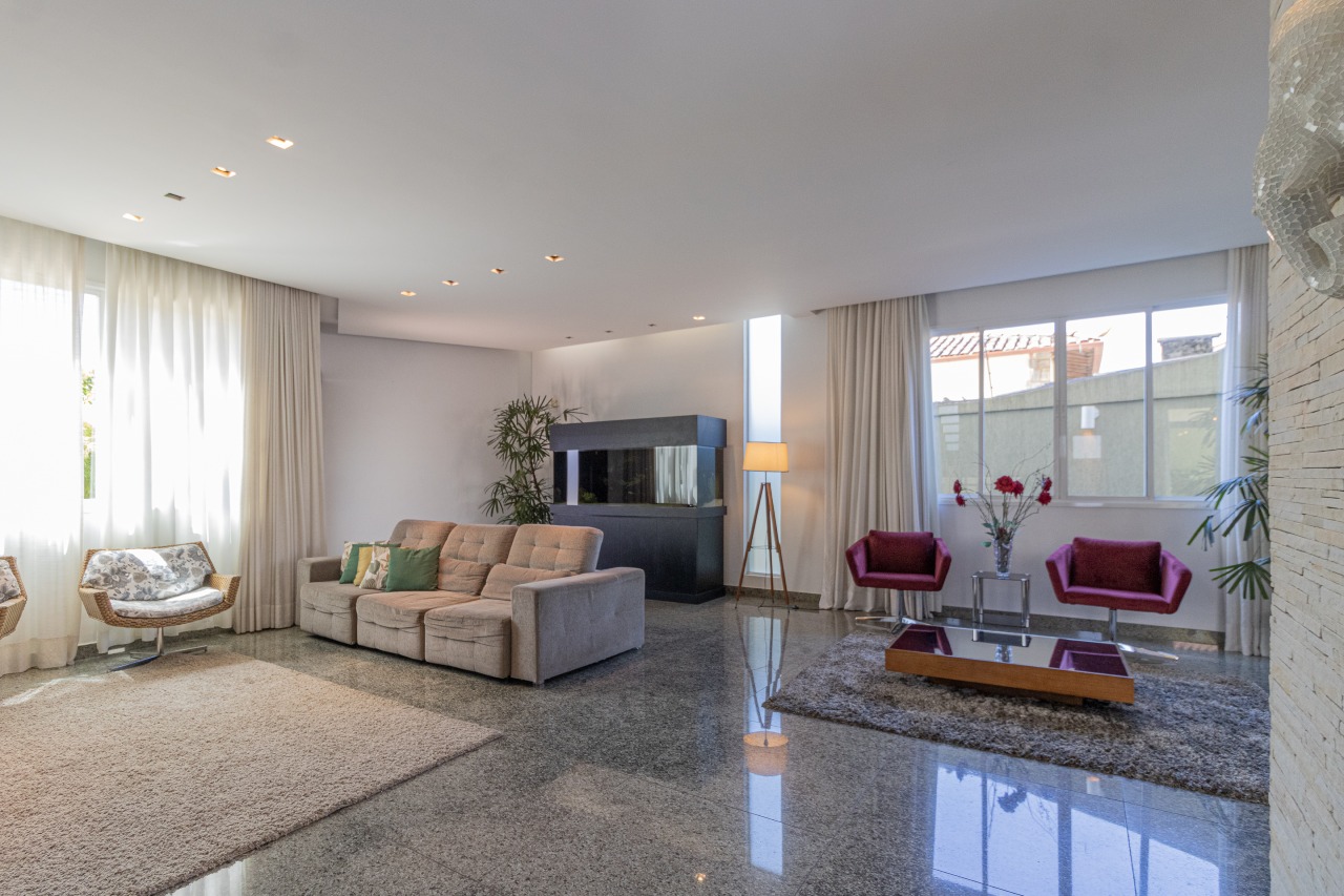 Casa à venda no Jardim Riacho das Pedras: 