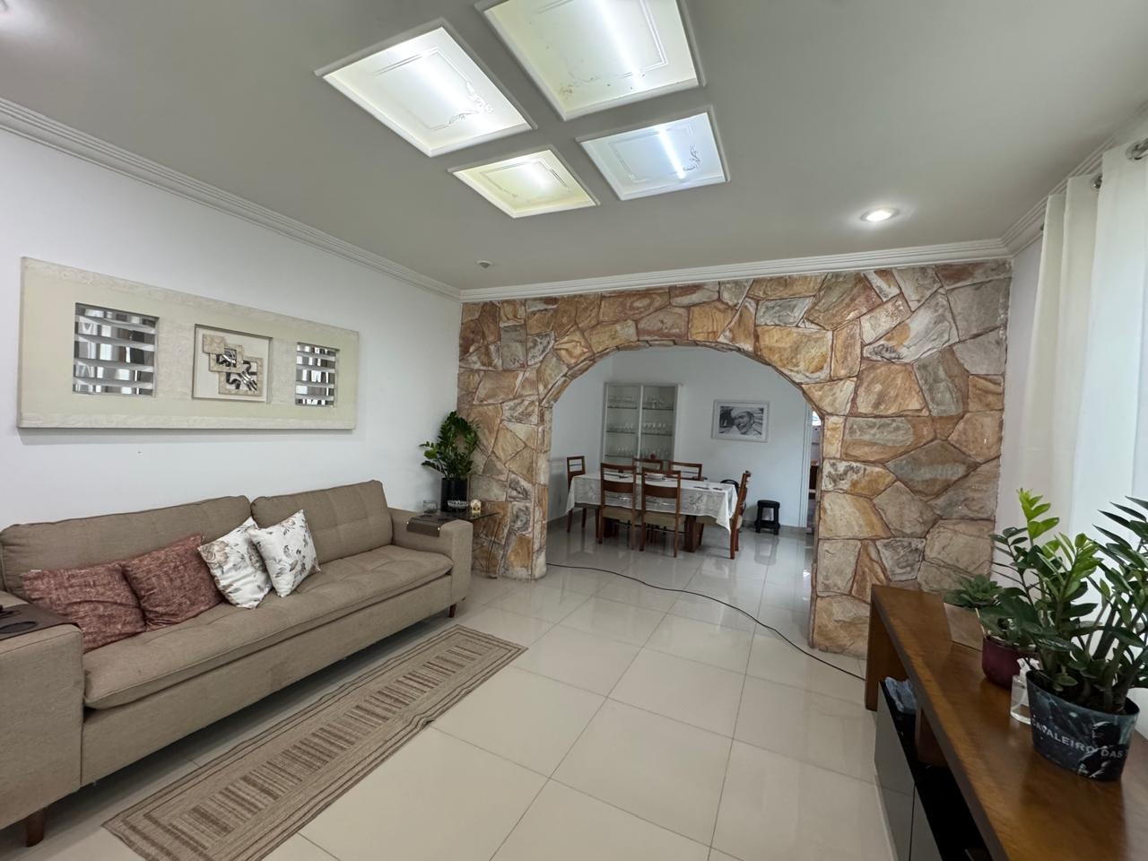 Casa Comercial à venda no Eldorado: 