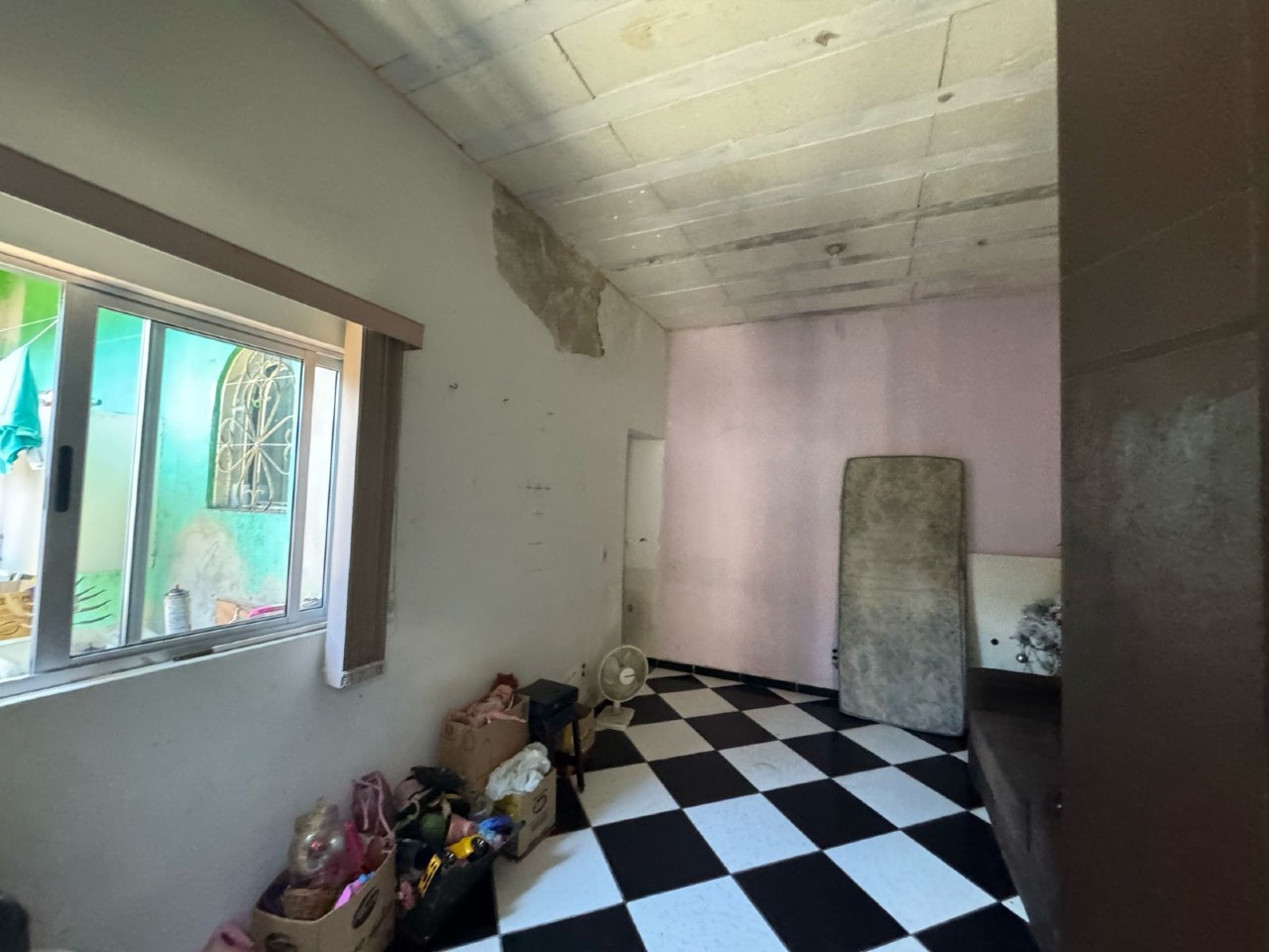 Casa à venda no Conjunto Água Branca: 