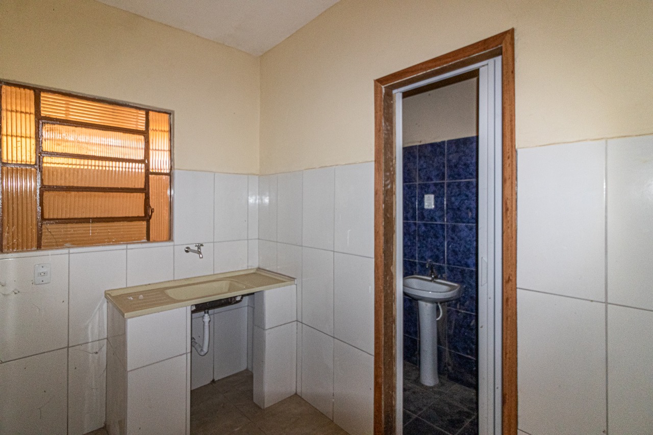 Kitnet para aluguel no SANTA EDWIGES: 