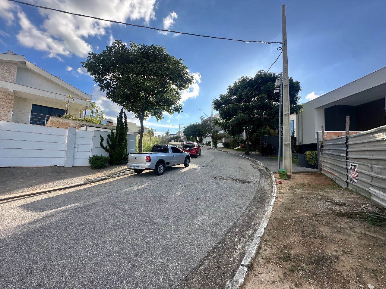 Lote / Área / Terreno à venda no Estância Silveira: 