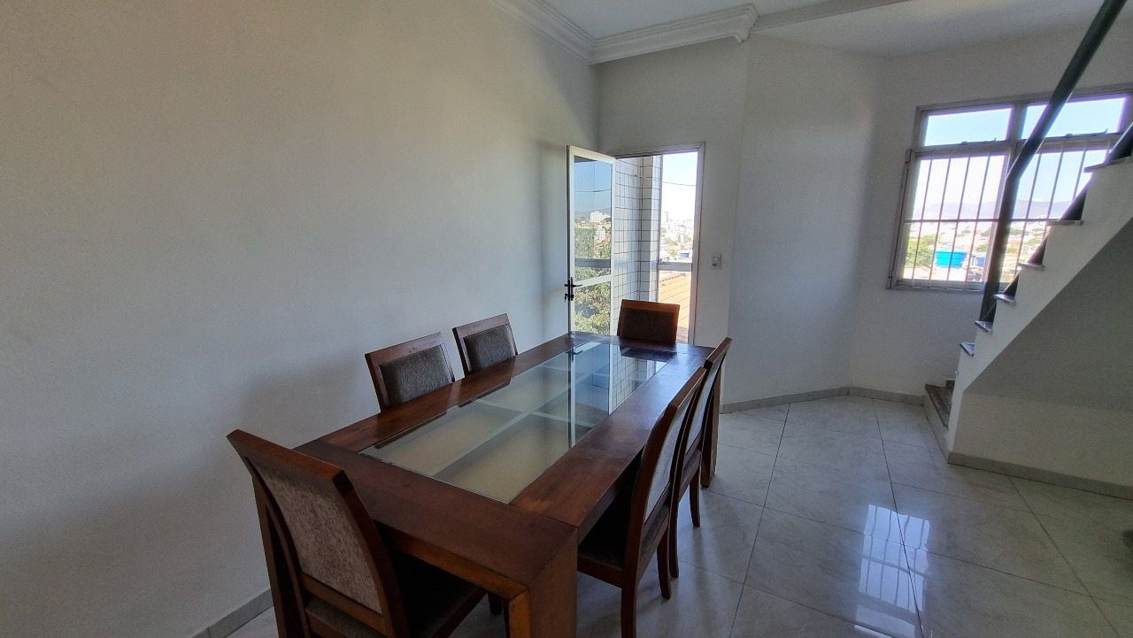 Cobertura à venda no Santa Cruz Industrial: 