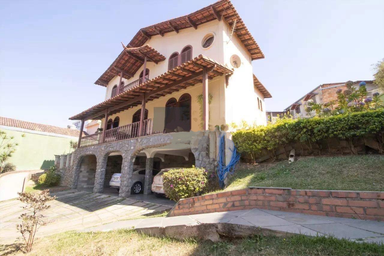 Casa à venda no Santa Cruz Industrial: 