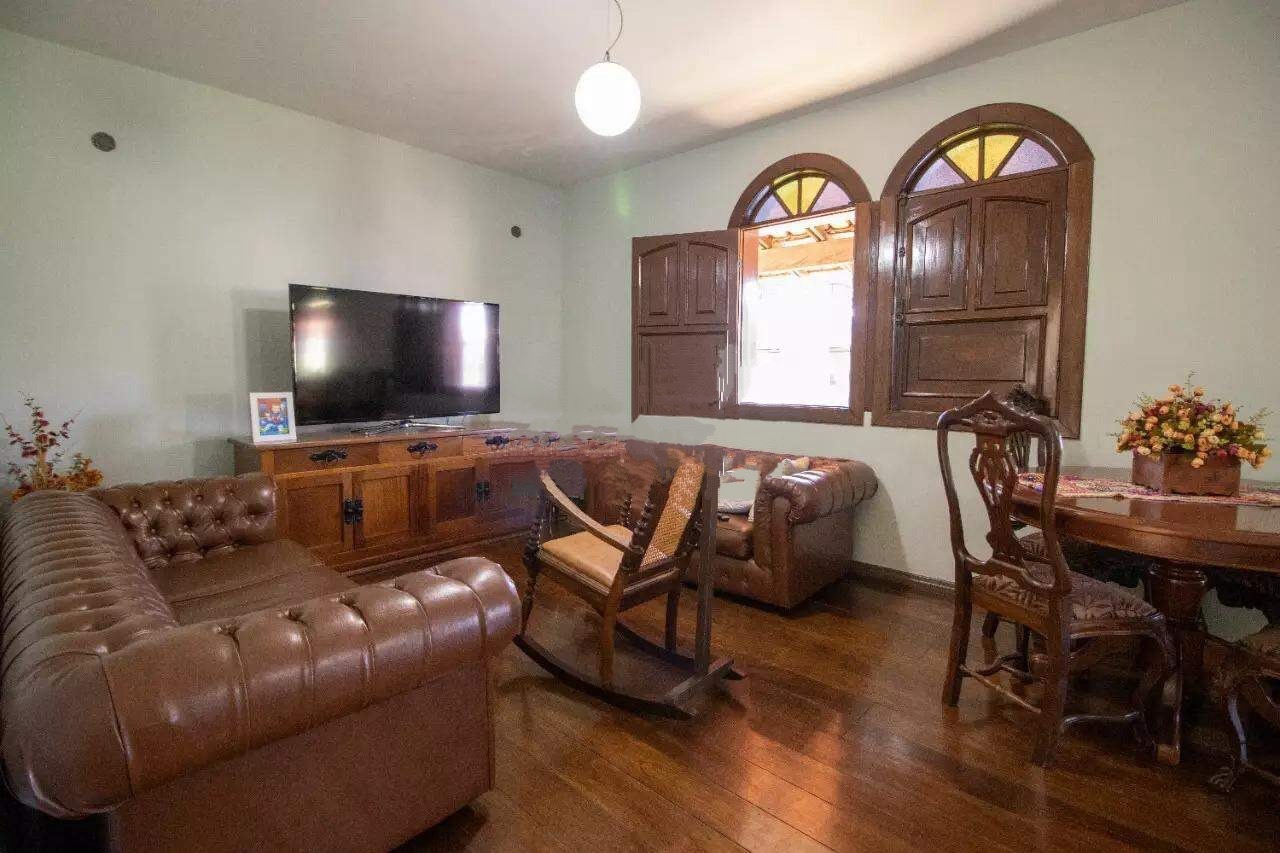 Casa à venda no Santa Cruz Industrial: 