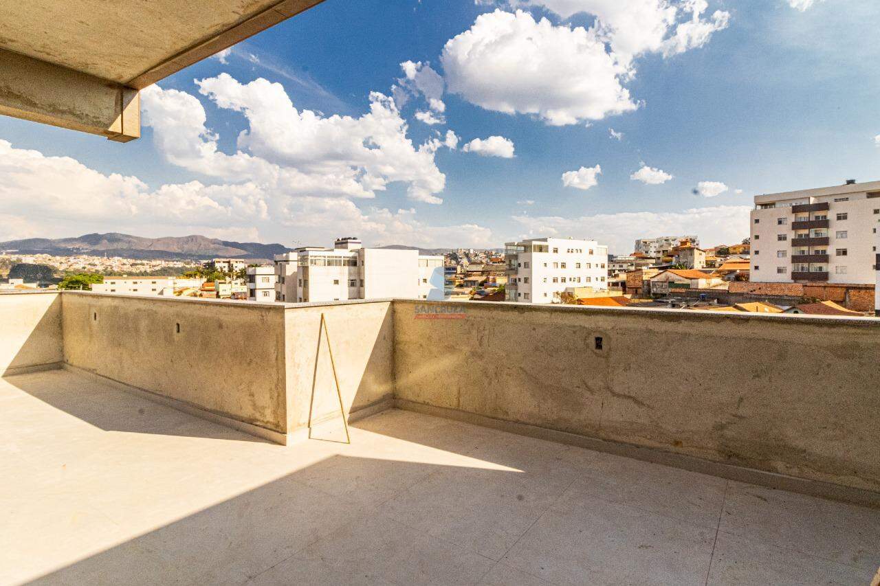 Cobertura à venda no Jardim Industrial: 