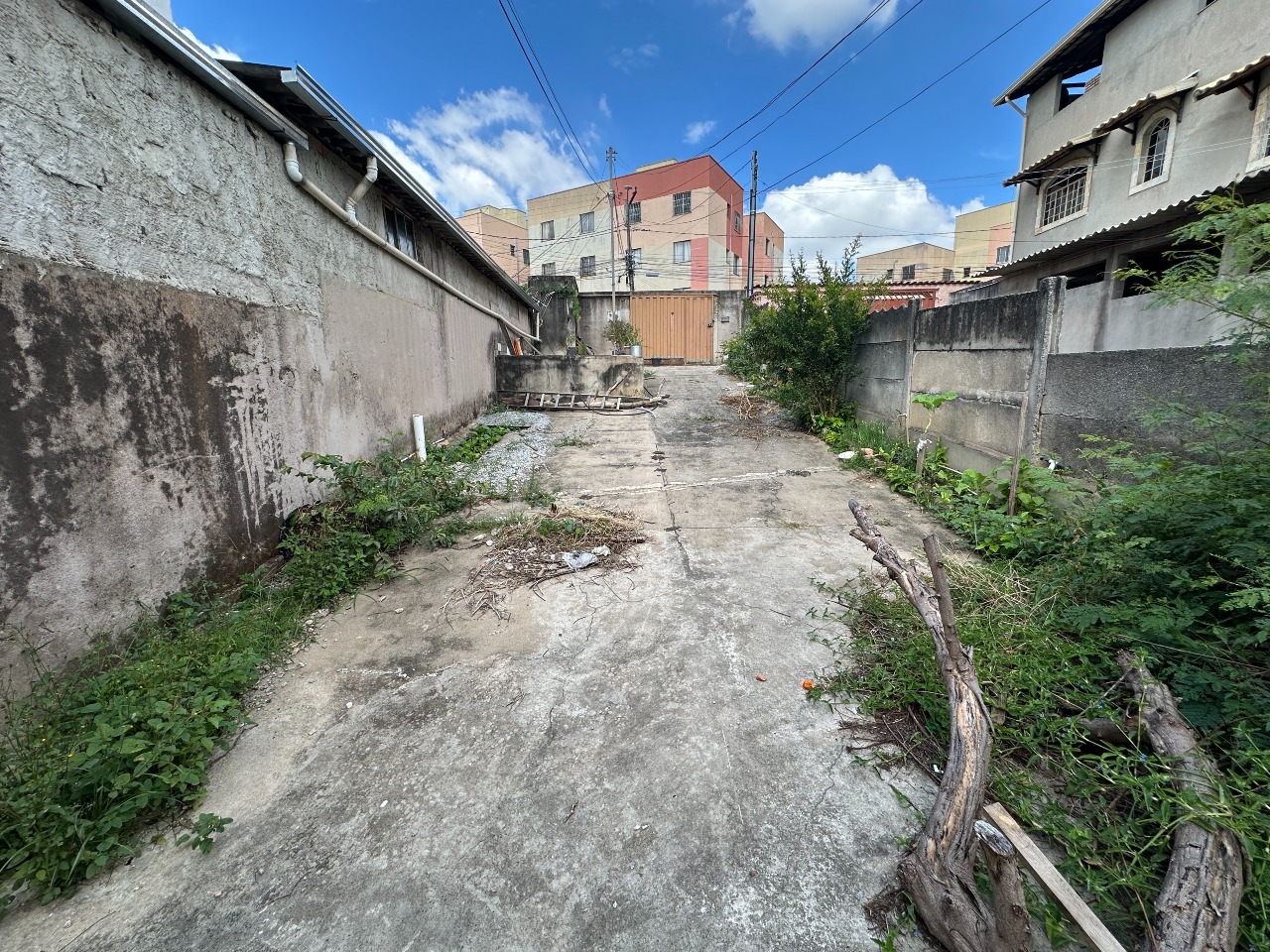 Casa à venda no Riacho das Pedras: 