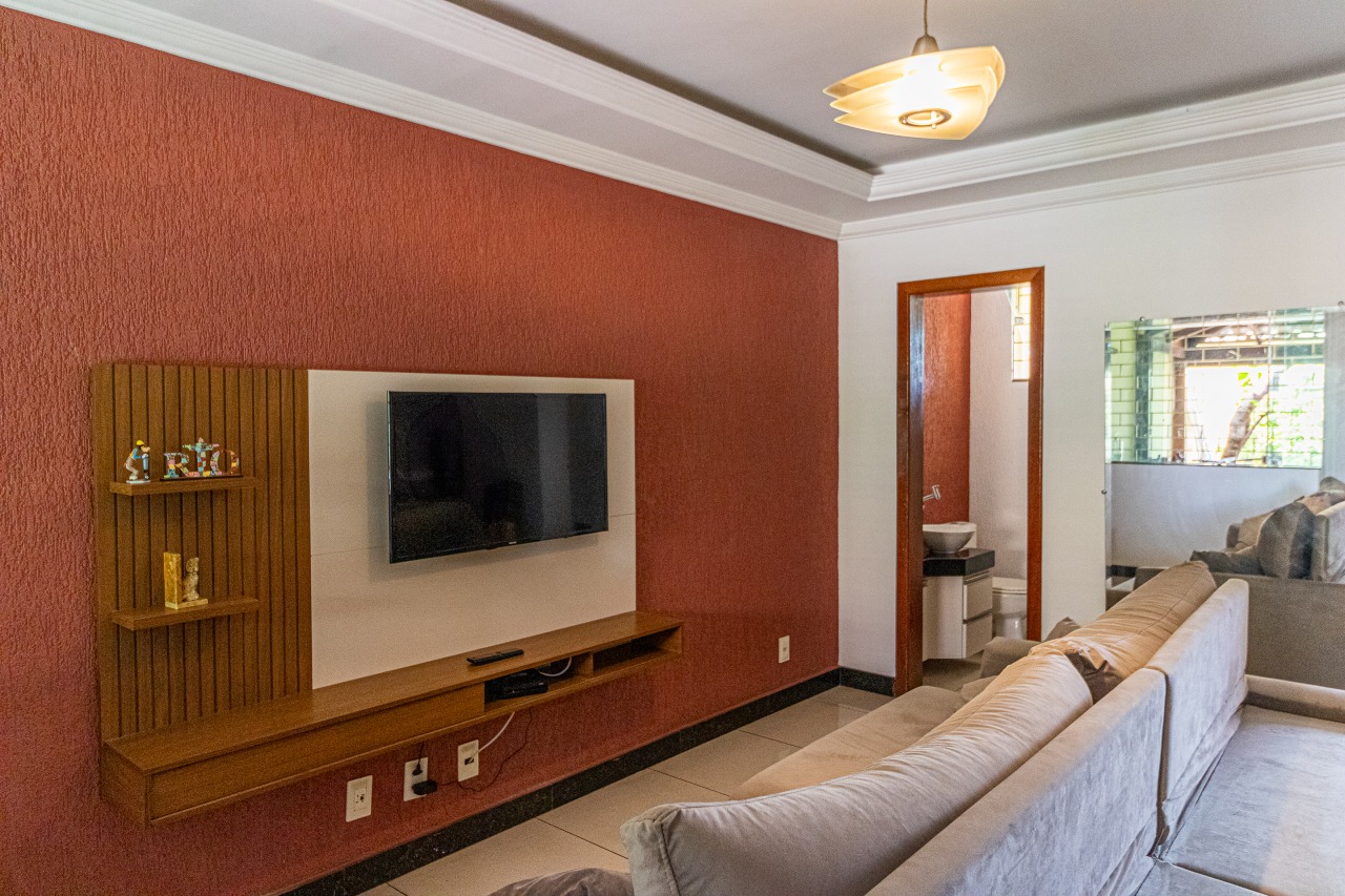 Casa Geminada à venda no Nossa Senhora do Carmo: 