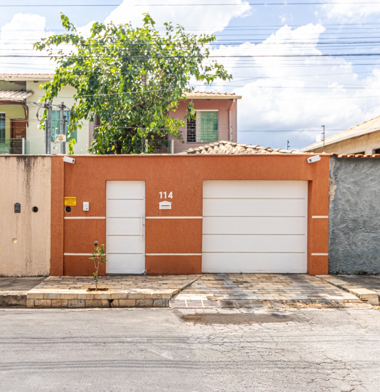 Casa Geminada à venda no Nossa Senhora do Carmo: 