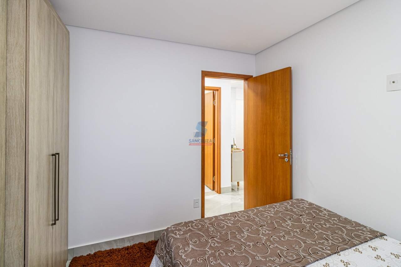 Cobertura à venda no Jardim Industrial: 