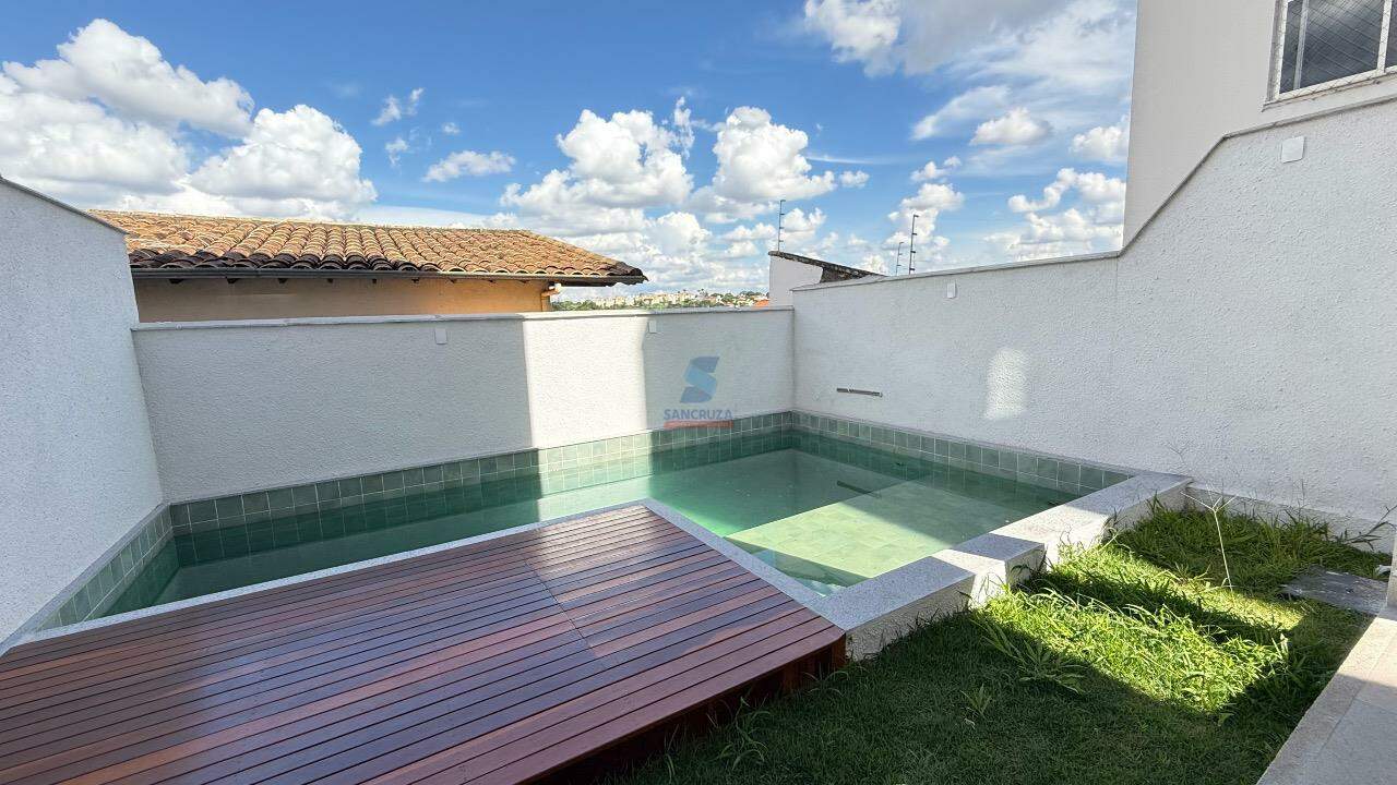 Casa Geminada à venda no Alvorada: 