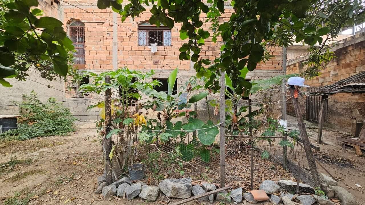 Casa à venda no Industrial São Luiz: 