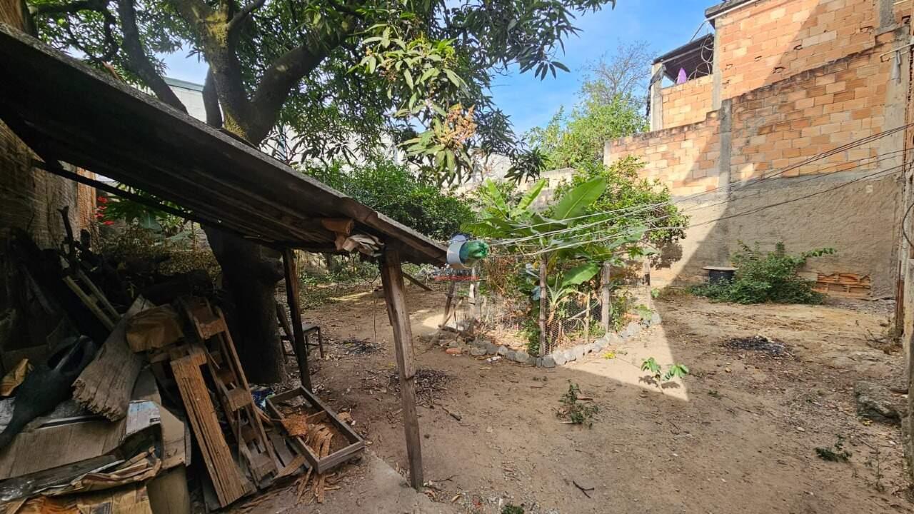 Casa à venda no Industrial São Luiz: 