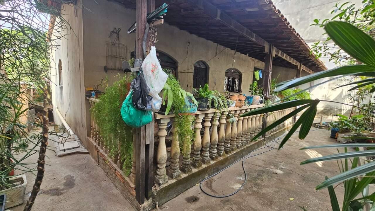 Casa à venda no Industrial São Luiz: 
