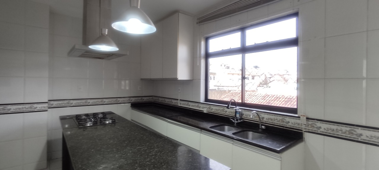 Cobertura à venda no Jardim Riacho das Pedras: 