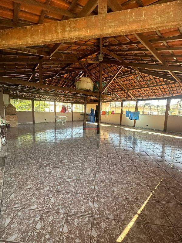 Cobertura à venda no Riacho das Pedras: 