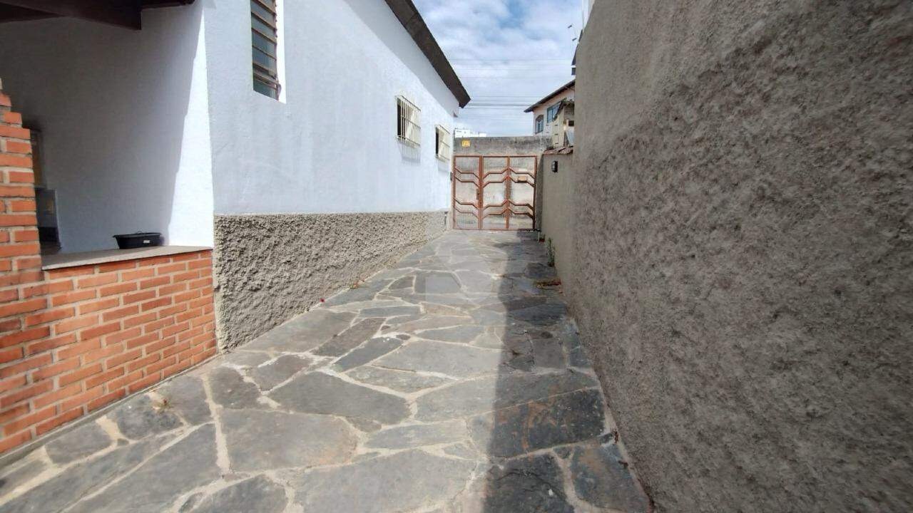Casa à venda no Novo Eldorado: 