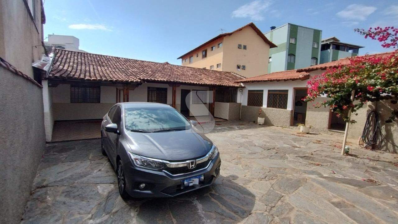 Casa à venda no Novo Eldorado: 