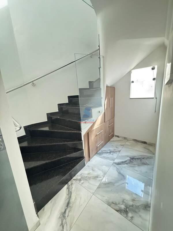 Casa Geminada à venda no AMARANTE: 