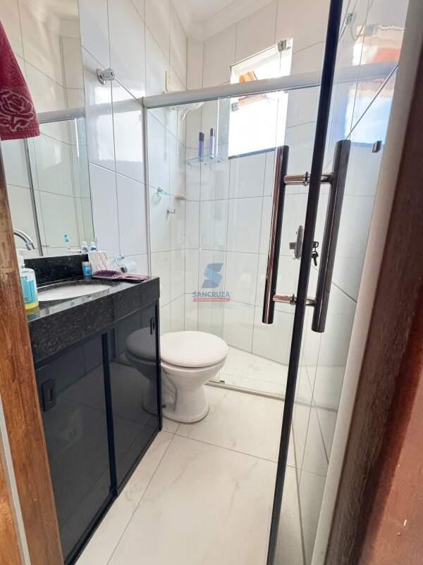 Casa Geminada à venda no AMARANTE: 