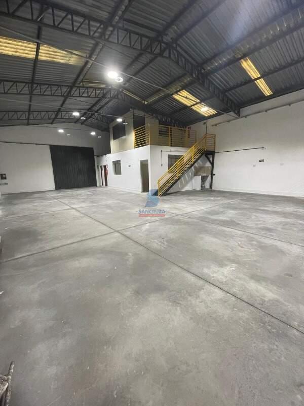 Galpão para aluguel no Parque Maracanã: 