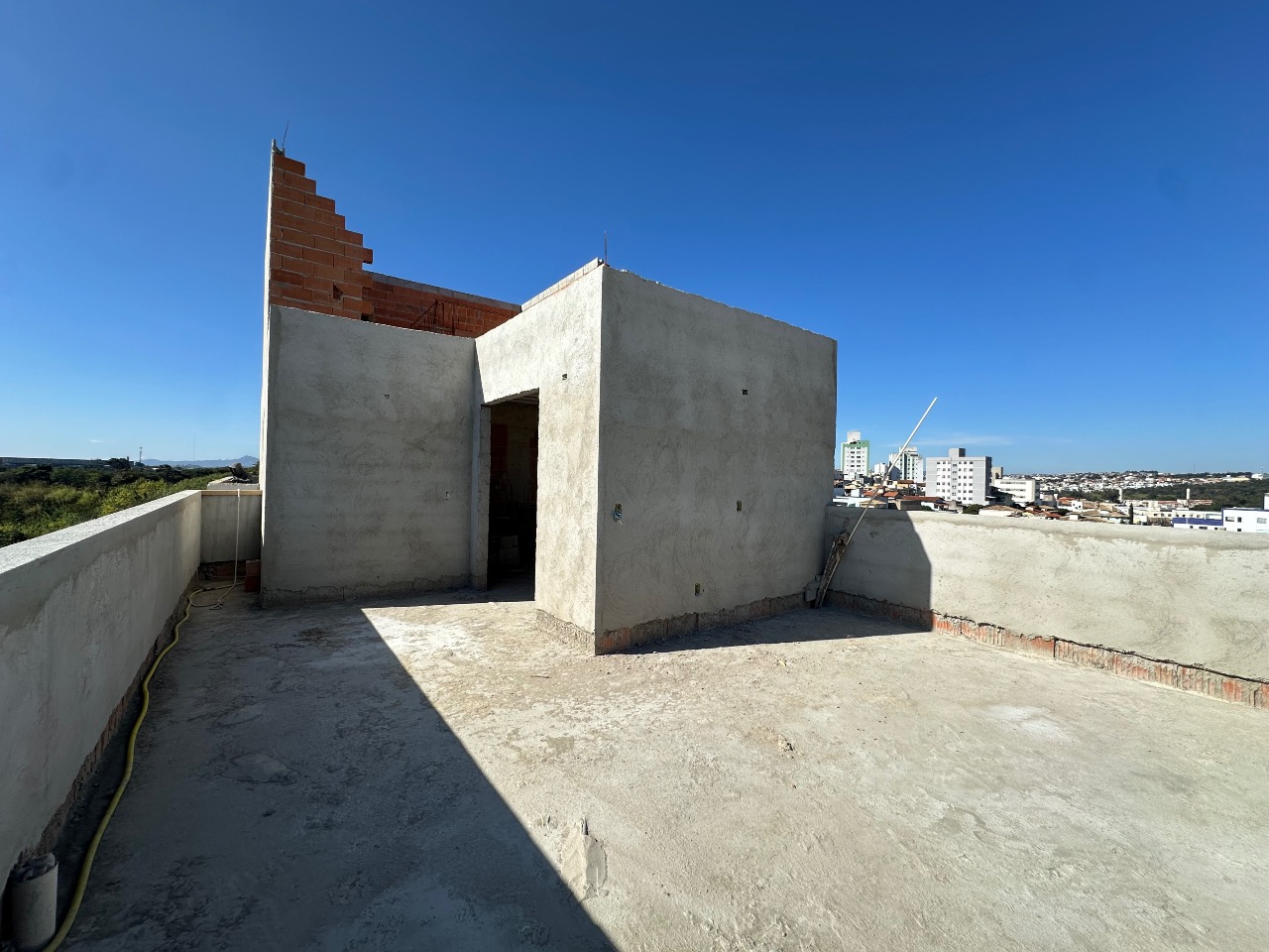 Cobertura à venda no Europa: 