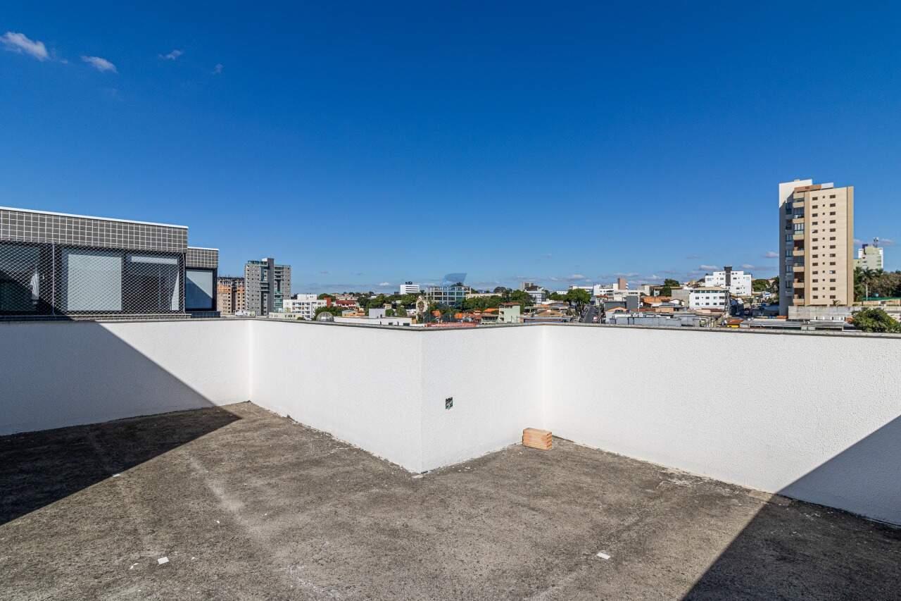 Cobertura à venda no Arcádia: 