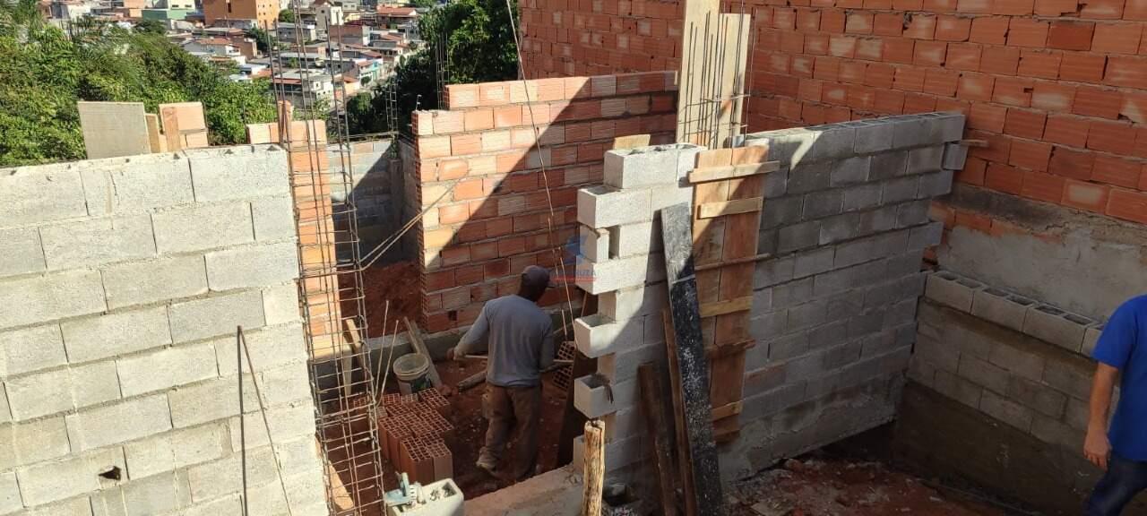 Casa Geminada à venda no Cândida Ferreira: 