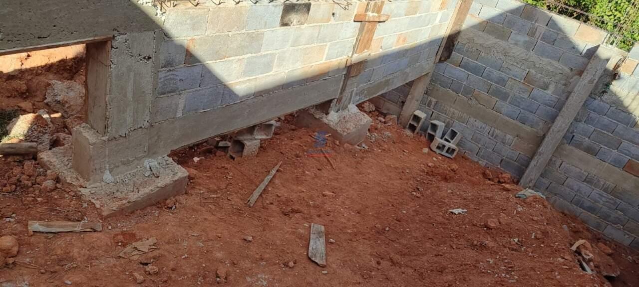 Casa Geminada à venda no Cândida Ferreira: 