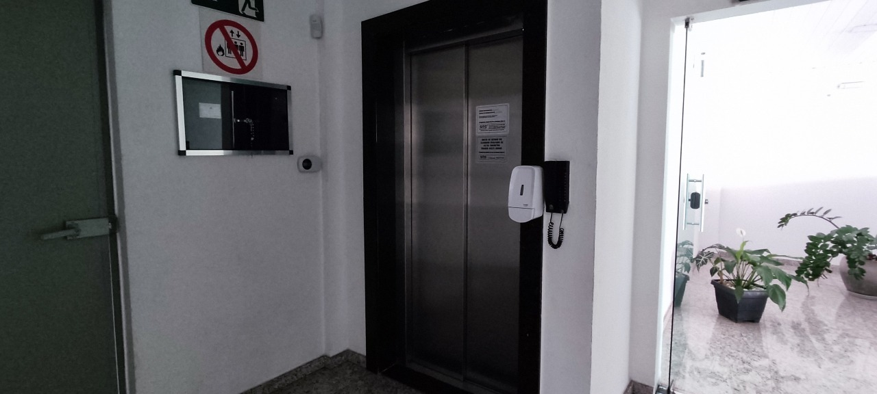 Cobertura à venda no Inconfidentes: 