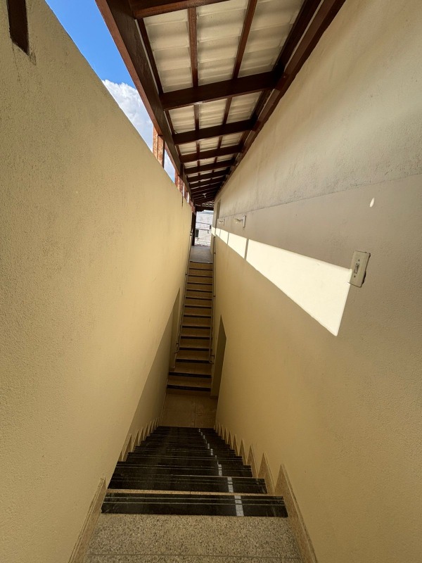 Andar corrido para aluguel no São Luiz: 