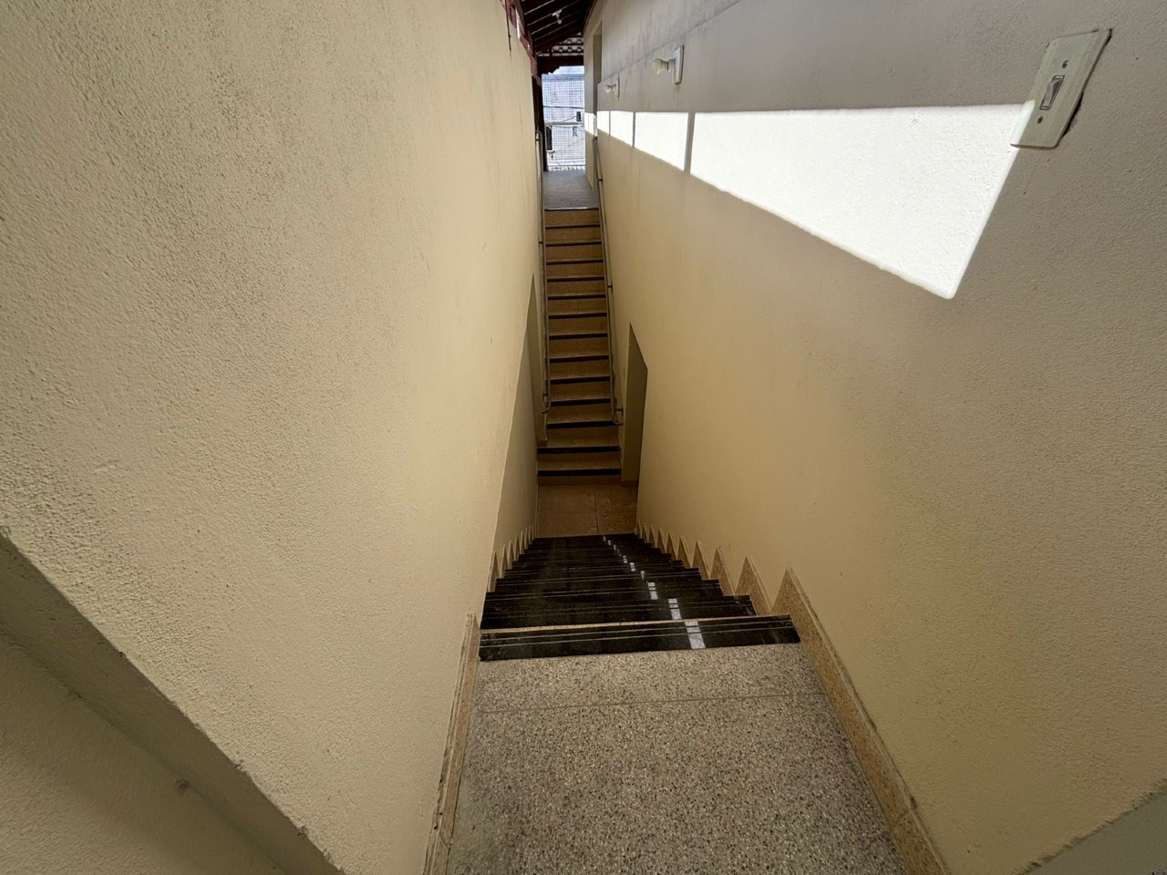 Andar corrido para aluguel no São Luiz: 